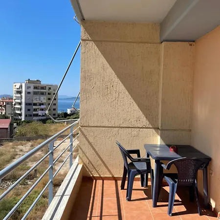 Saranda Apartament شقة *